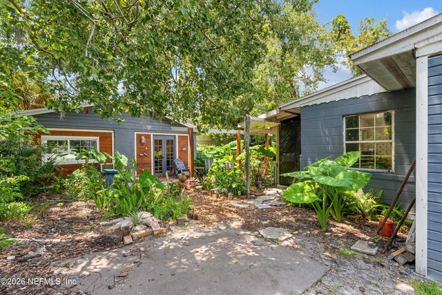 2546 LAMEE Lane, Jacksonville, FL 32207