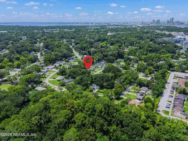 2546 LAMEE Lane, Jacksonville, FL 32207