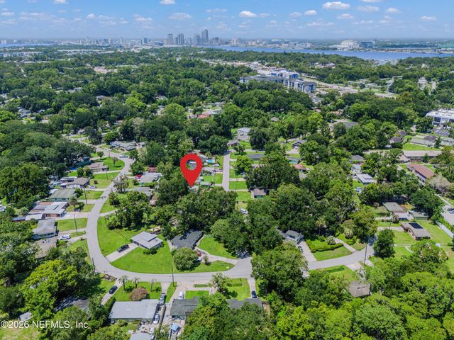2546 LAMEE Lane, Jacksonville, FL 32207