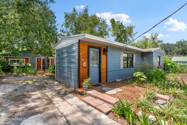 2546 LAMEE Lane, Jacksonville, FL 32207