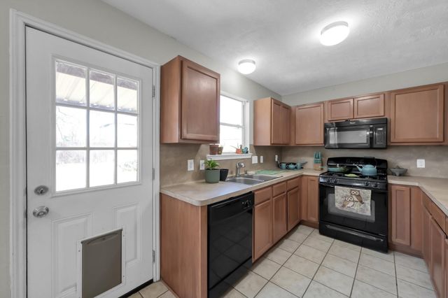 33127 Cottonwood Bend, Magnolia, TX 77354