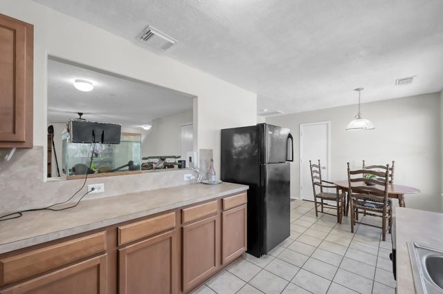 33127 Cottonwood Bend, Magnolia, TX 77354