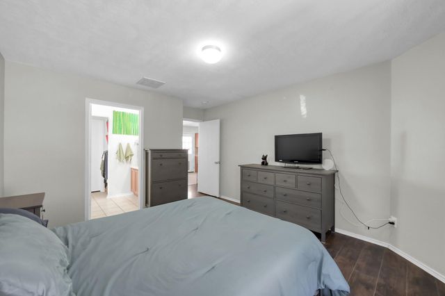 33127 Cottonwood Bend, Magnolia, TX 77354