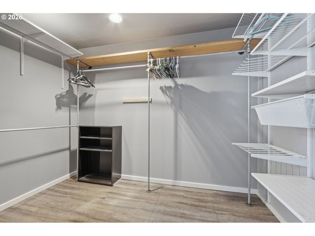 51881 Se 6TH St, Scappoose, OR 97056