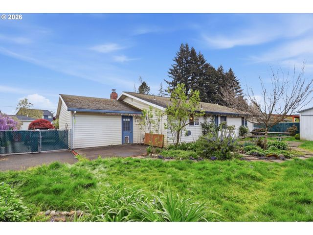 51881 Se 6TH St, Scappoose, OR 97056