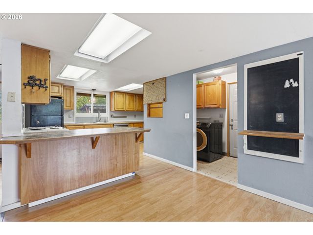 51881 Se 6TH St, Scappoose, OR 97056