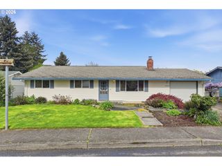 51881 Se 6TH St, Scappoose, OR 97056