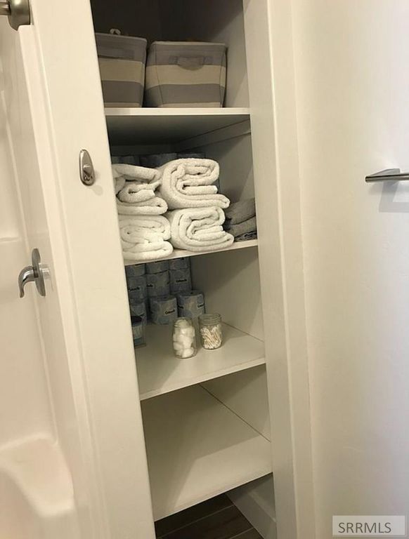 Image 19 of property listing at 161 Walnut Drive, Ashton, ID 83420