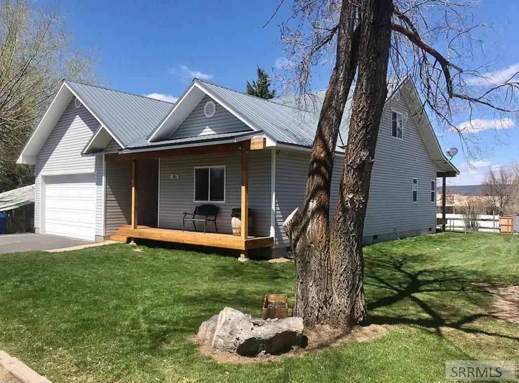 Image 2 of property listing at 161 Walnut Drive, Ashton, ID 83420