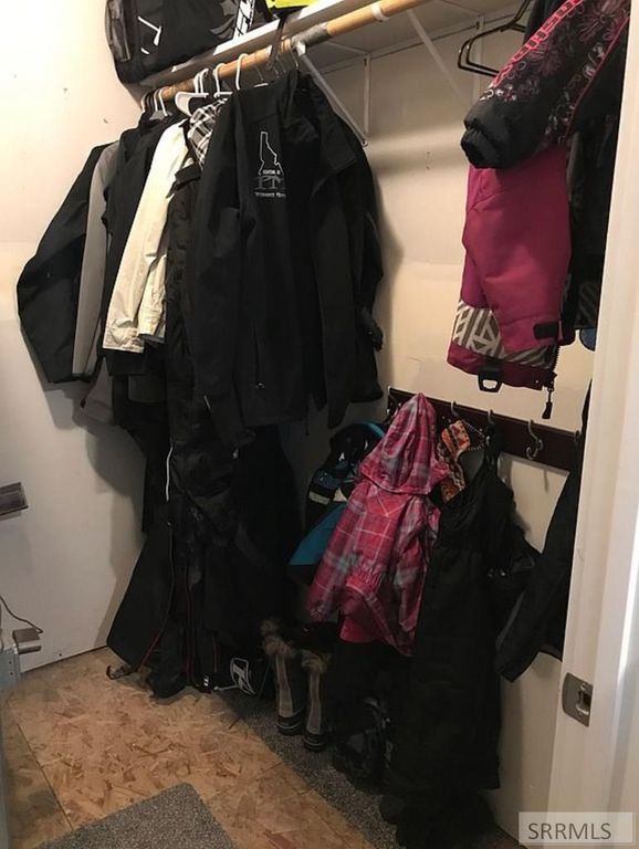 Image 29 of property listing at 161 Walnut Drive, Ashton, ID 83420