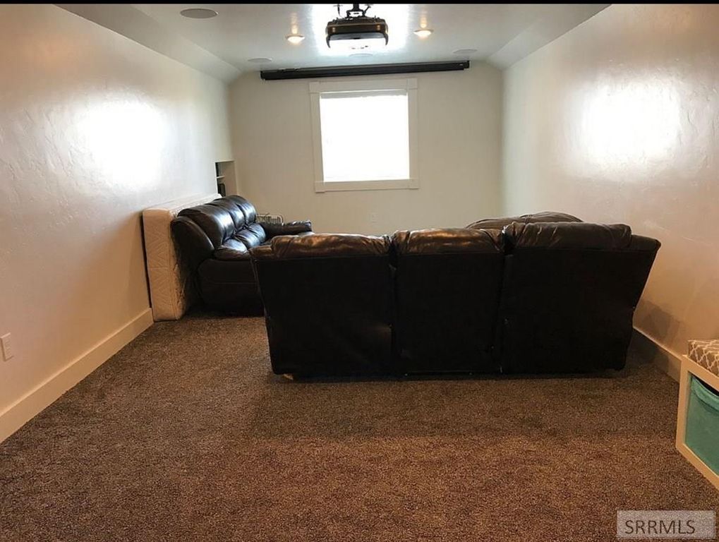 Image 32 of property listing at 161 Walnut Drive, Ashton, ID 83420