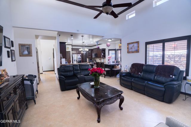 3061 SOLAR POINT Lane, El Paso, TX 79938