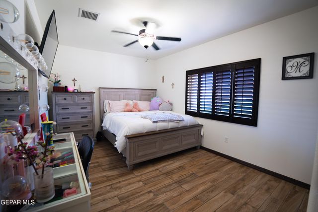 3061 SOLAR POINT Lane, El Paso, TX 79938