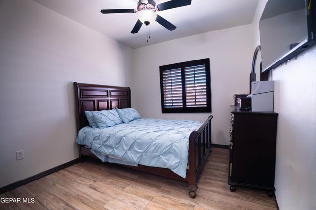 3061 SOLAR POINT Lane, El Paso, TX 79938