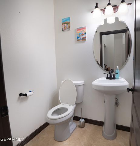 3061 SOLAR POINT Lane, El Paso, TX 79938