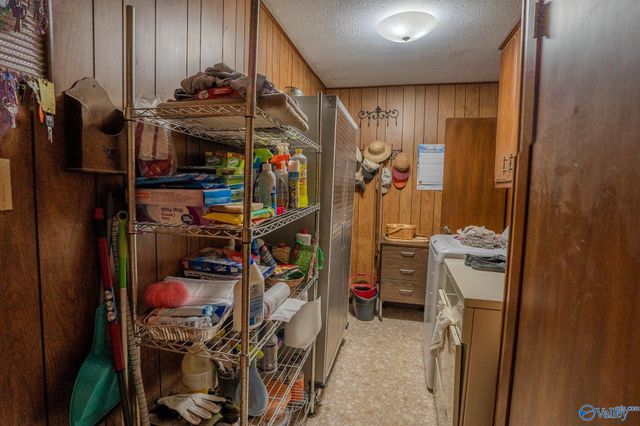 102 Cedar Lane, Moulton, AL 35650