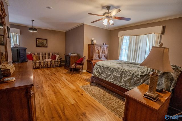 102 Cedar Lane, Moulton, AL 35650