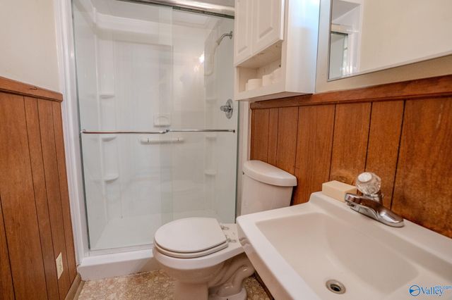 102 Cedar Lane, Moulton, AL 35650