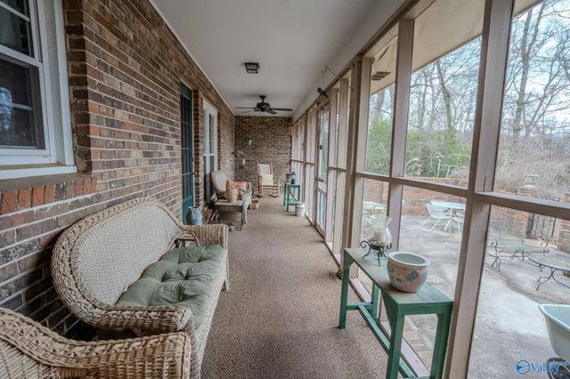 102 Cedar Lane, Moulton, AL 35650