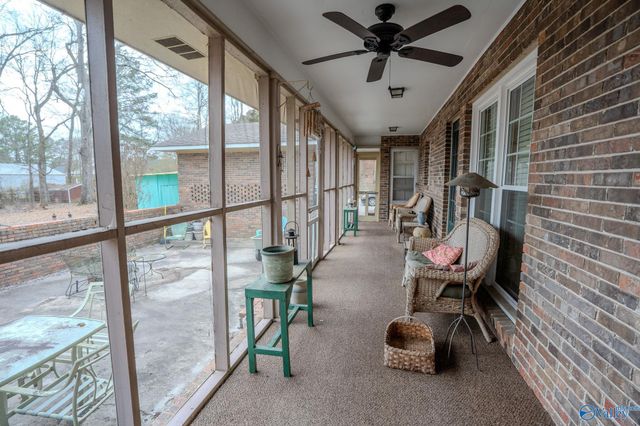 102 Cedar Lane, Moulton, AL 35650