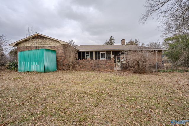 102 Cedar Lane, Moulton, AL 35650