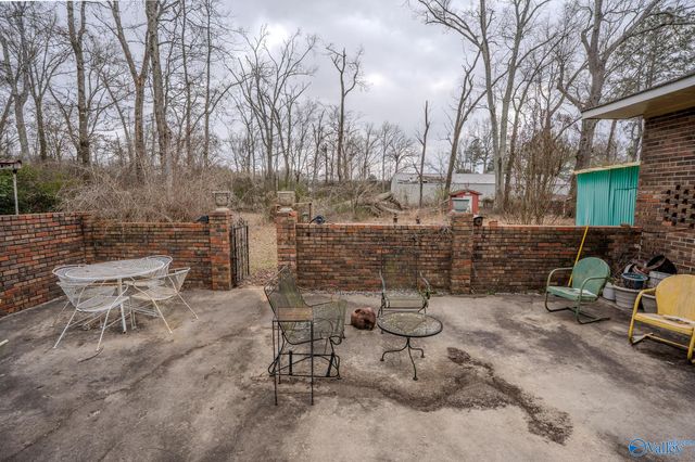 102 Cedar Lane, Moulton, AL 35650