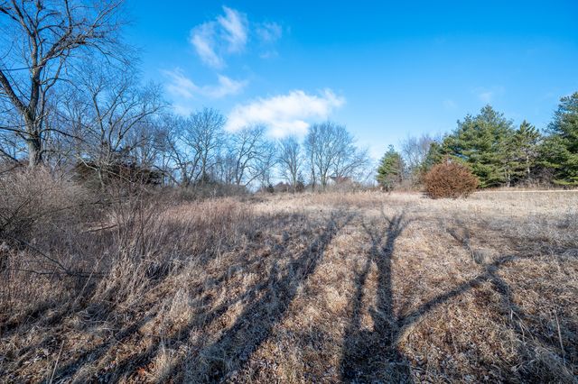 320 Vermillion Lane, Dixon, IL 61021