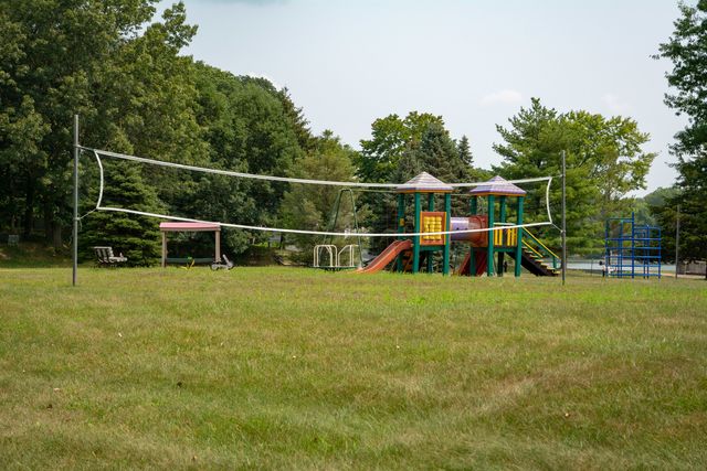 320 Vermillion Lane, Dixon, IL 61021