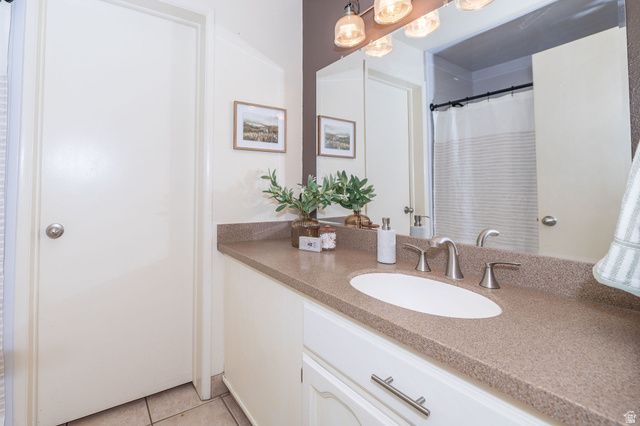 842 ASPEN EAST DR, Layton, UT 84041
