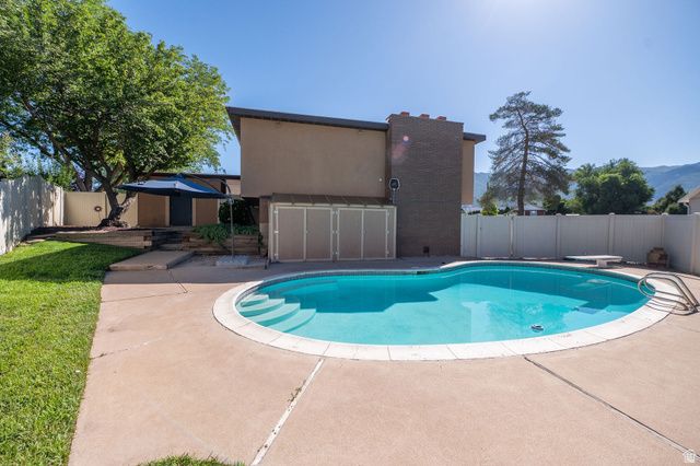 842 ASPEN EAST DR, Layton, UT 84041