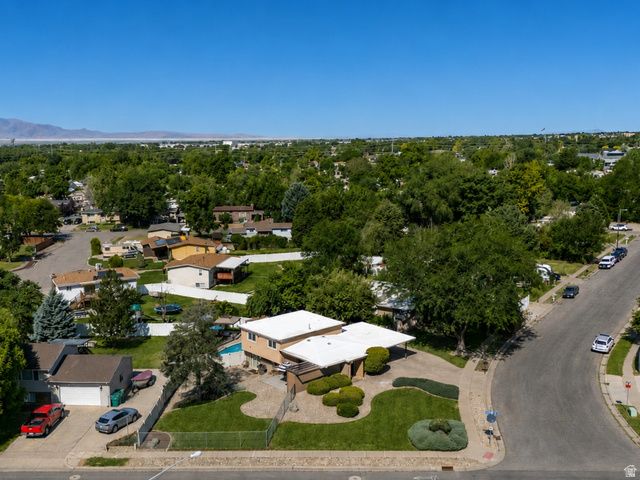 842 ASPEN EAST DR, Layton, UT 84041