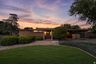 842 ASPEN EAST DR, Layton, UT 84041