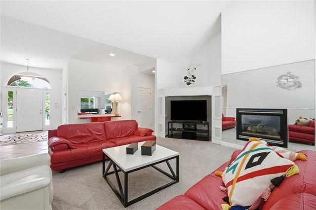 1529 Clear Brook Drive, Sugarcreek Twp, OH 45440