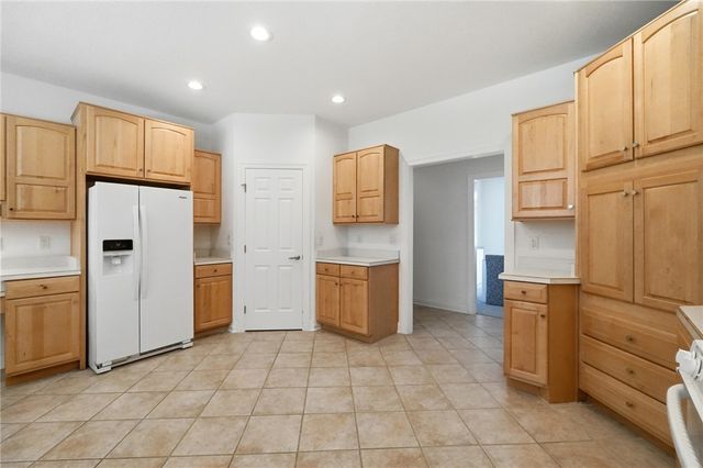 1529 Clear Brook Drive, Sugarcreek Twp, OH 45440