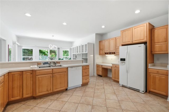 1529 Clear Brook Drive, Sugarcreek Twp, OH 45440