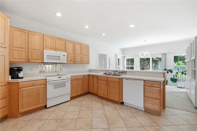 1529 Clear Brook Drive, Sugarcreek Twp, OH 45440