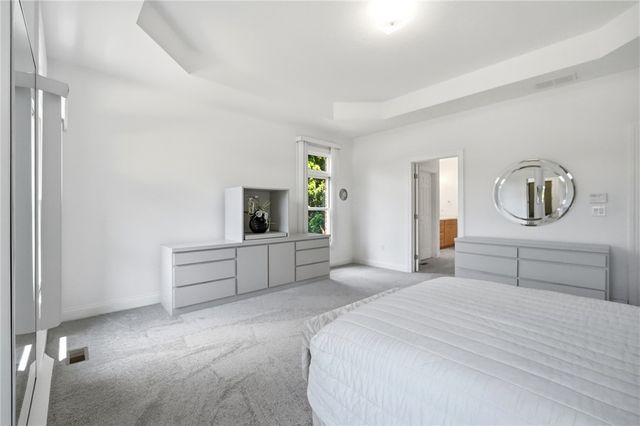 1529 Clear Brook Drive, Sugarcreek Twp, OH 45440
