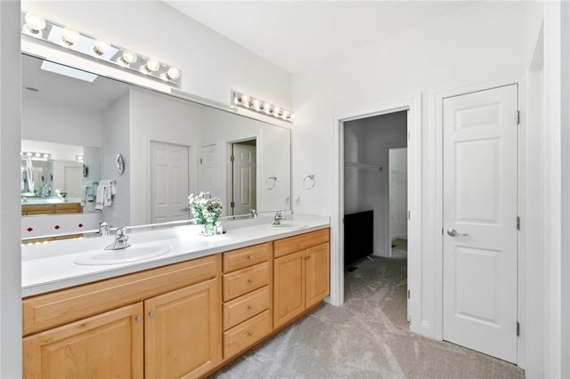 1529 Clear Brook Drive, Sugarcreek Twp, OH 45440