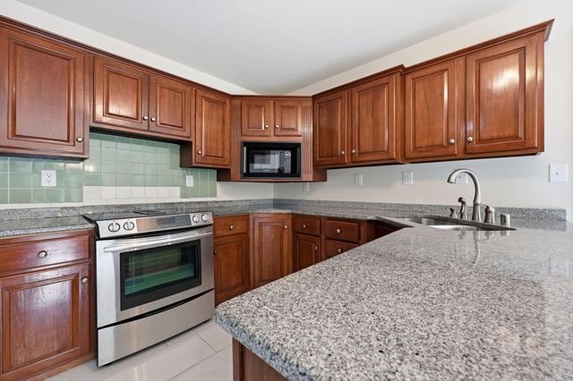 852 Glen Abbey Circle, Lexington, KY 40509