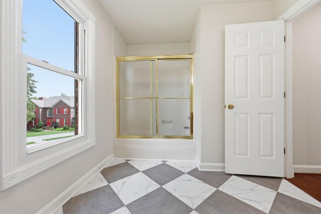 852 Glen Abbey Circle, Lexington, KY 40509