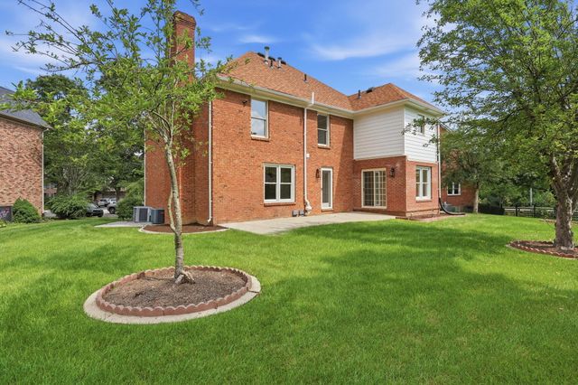 852 Glen Abbey Circle, Lexington, KY 40509