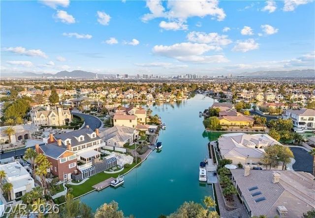 8912 Surf View Drive, Las Vegas, NV 89117