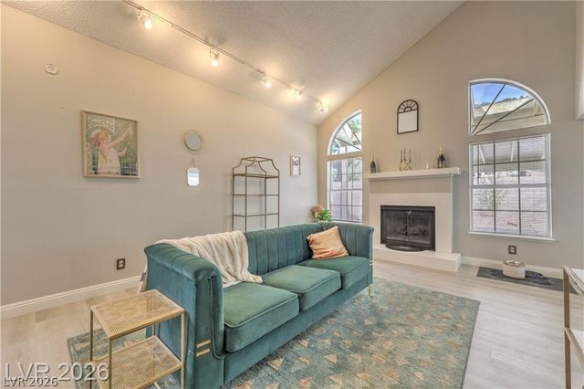 8912 Surf View Drive, Las Vegas, NV 89117