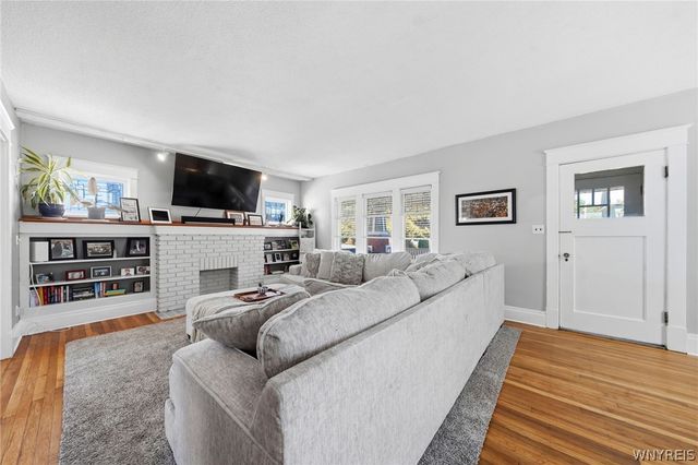 754 Parkside Avenue, Buffalo, NY 14216