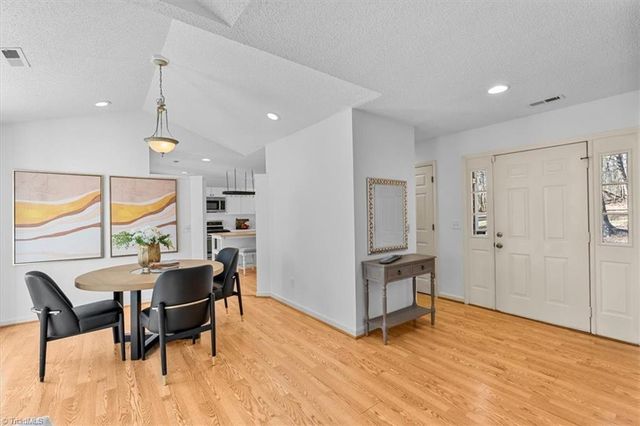 402 Shadybrook Road, High Point, NC 27265