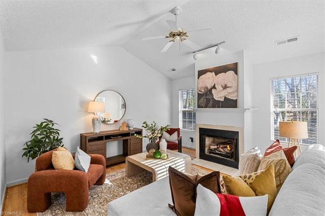 402 Shadybrook Road, High Point, NC 27265