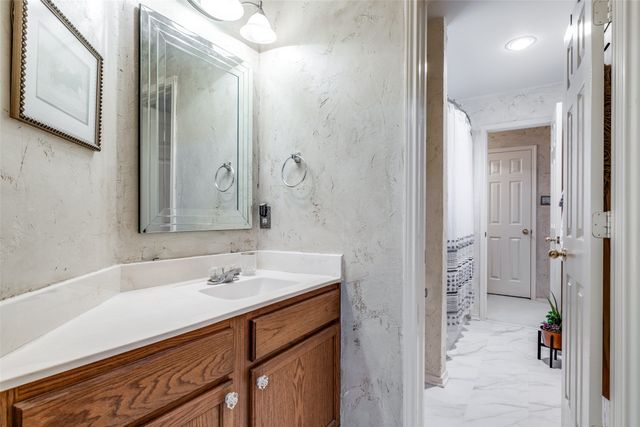 3932 Harrison Court, Carrollton, TX 75010