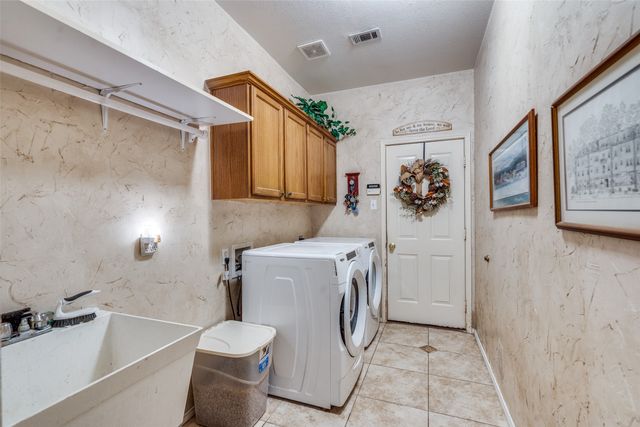 3932 Harrison Court, Carrollton, TX 75010