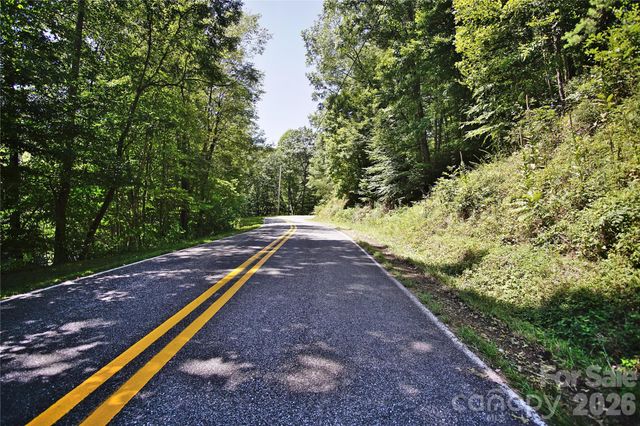 2166 Cove Creek Road, Waynesville, NC 28785