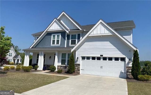 13 Candlewood Lane, Hoschton, GA 30548